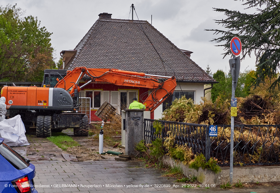 26.04.2022 - Baustelle Niederalmstraße 16